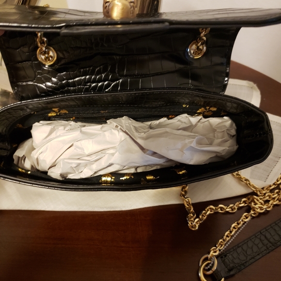 Betsey Johnson Black Heads Up Crossbody Bag - Picture 6 of 7